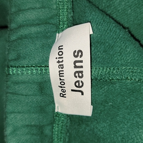 Reformation Classic Sweatpant in Pine Green - Picture 9 of 11